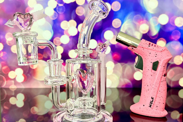 Pulsar Valentine Heart Dab Rig