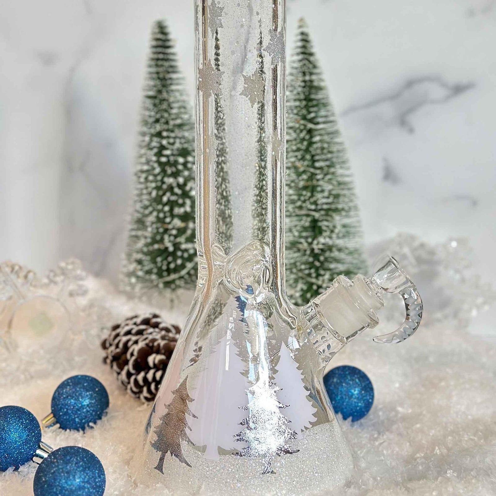14" WINTER WONDERLAND BEAKER BONG - Cloud Cat