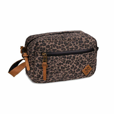 REVELRY - STOWAWAY SMELL-PROOF TOILETRY BAG - Cloud Cat